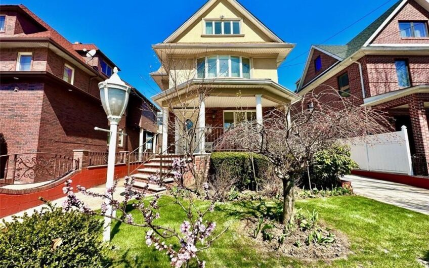 1555 73rd Street 1 Family Home