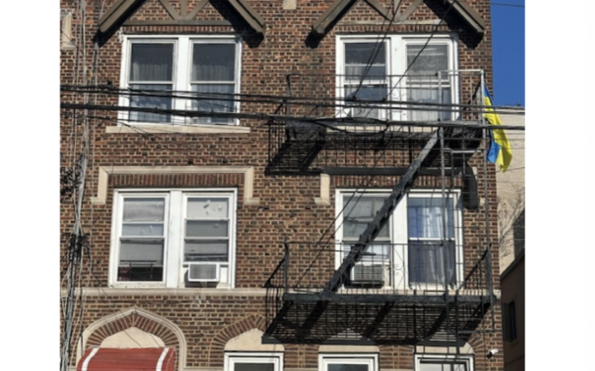 1963 East 17th